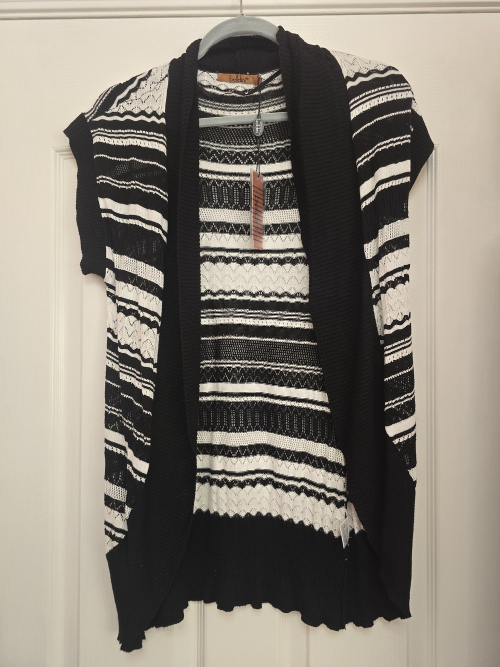 Belldini Knit Stripe Sweater - Black/White, size Large